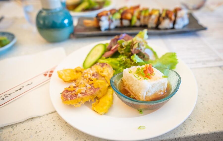 Kauai: Local Tastes Small Group Food Tour - Six ways to eat your way around Kauai