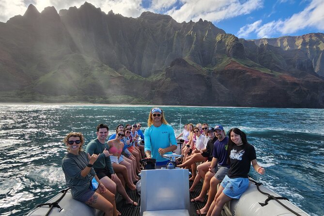 Kauai: Nā Pali Coast Zodiac Raft Expedition and Snorkeling - From Waimea harbor to the first coastal views