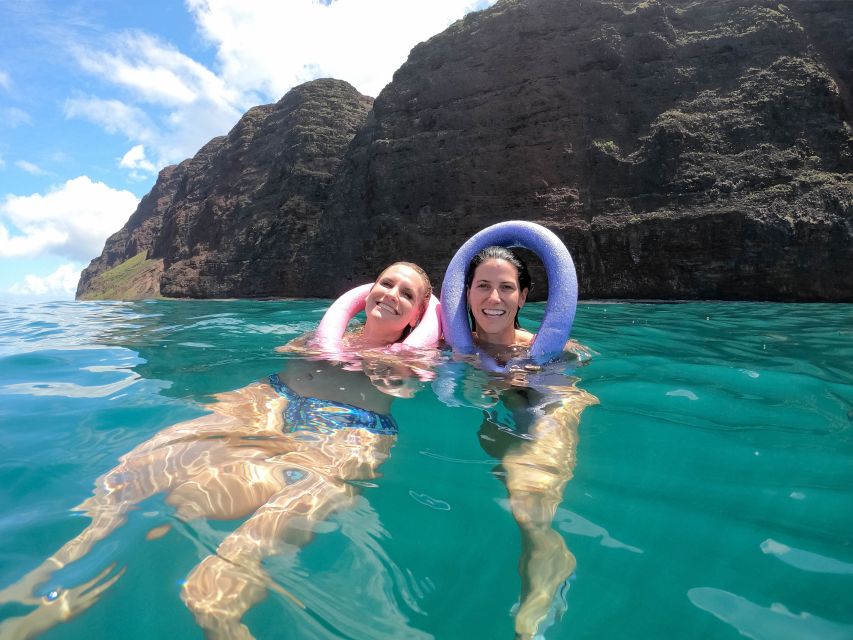 Kauai: Napali Coast Sail & Snorkel Tour from Port Allen - Breakfast, deli lunch, and drinks on board