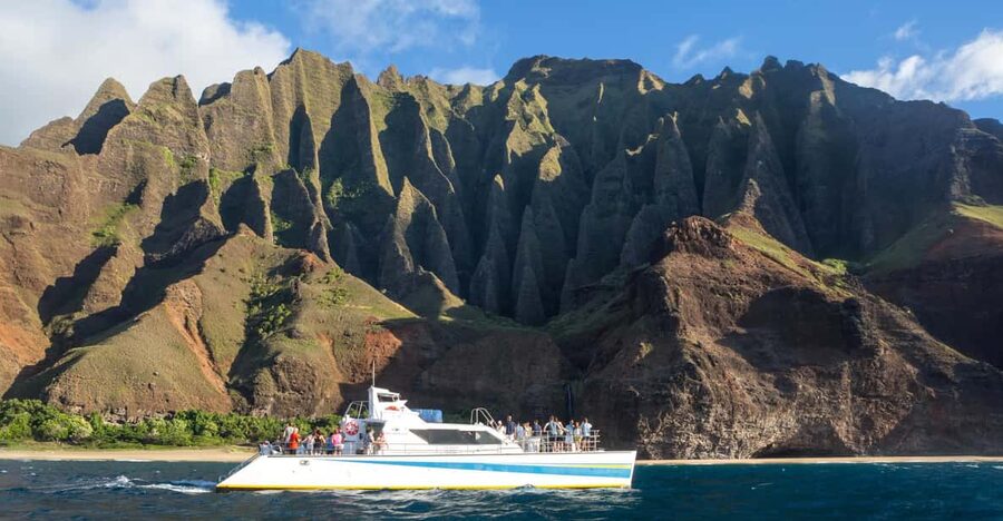 Kauai: Napali Sunset Dinner Cruise - Key points to know before booking