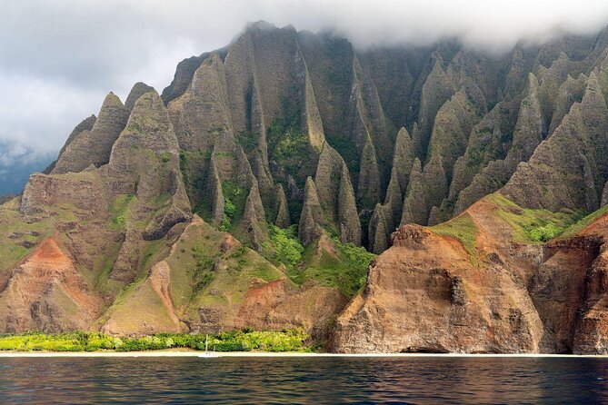 Kauai’s Na Pali Coast Snorkel and Sail Tour - Key Points Before You Book