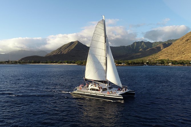 Ko Olina Catamaran Sail and Snorkel with Lunch - Lunch after the water