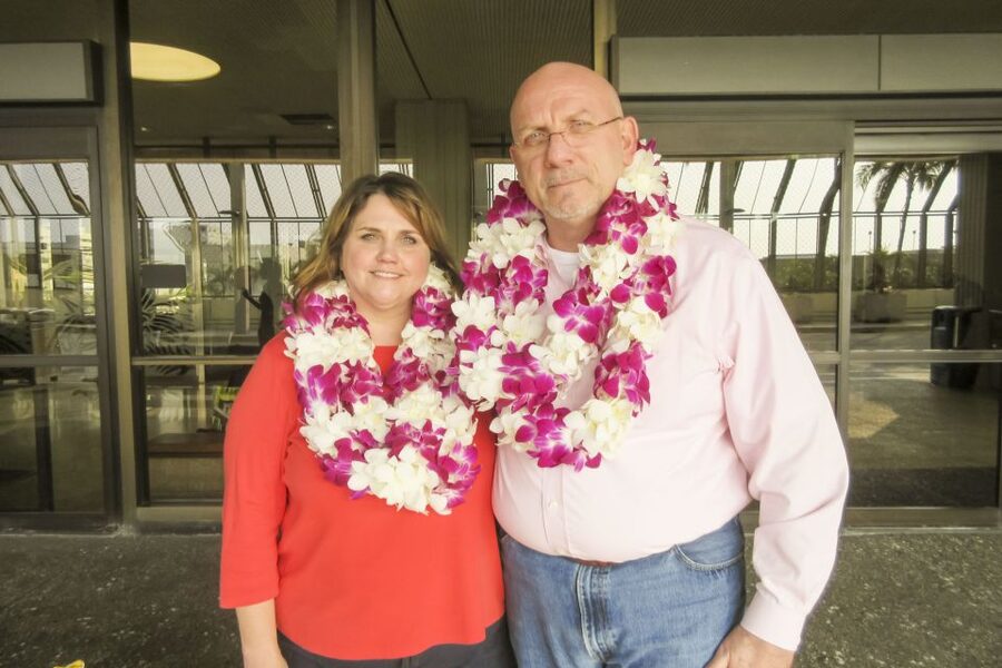 Kona Honeymoon Airport Lei Greeting - Turning a routine landing into a Hawaiian welcome