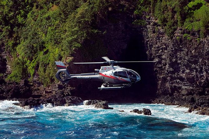 Luxury Helicopter Experience with Hana Rainforest Landing - What the 75-minute schedule feels like