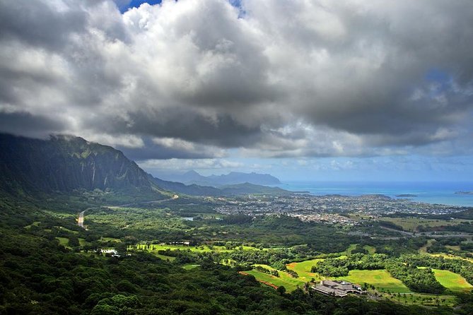 Majestic Circle Island Tour with Lunch - Waimea Valley is the day’s best chance to swim