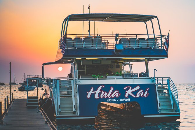 Manta Ray Night Snorkel Tour from Kona - A short boat ride into the moonlit bay