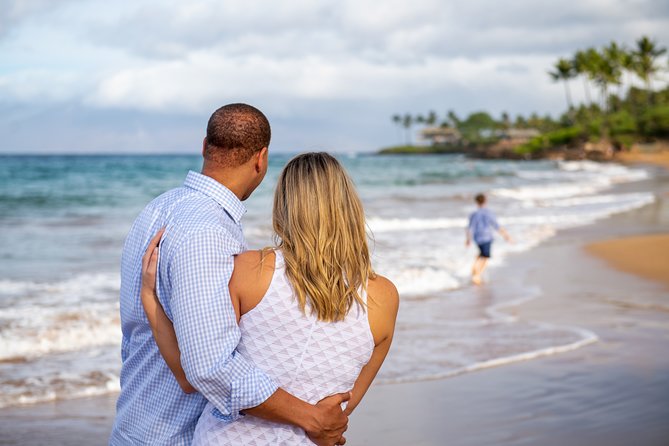 Maui Family and Couple Beach Photo Session - Sunset timing and beach conditions