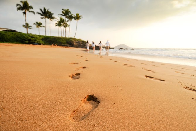 Maui Family and Couple Beach Photo Session - Working with children, teenagers, and larger groups