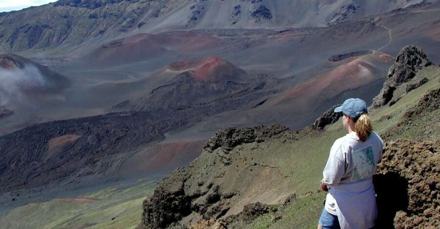 Maui: Guided Hike of Haleakala Crater with Lunch - The 8,000-foot lava trail and native plants