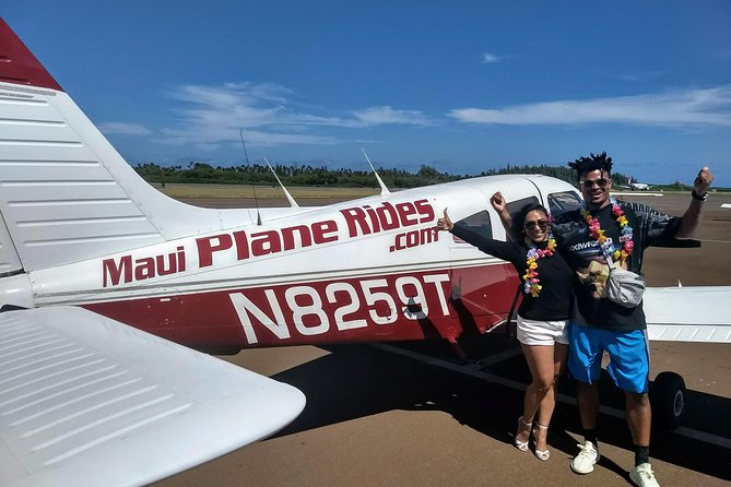 Maui -PRIVATE- Air Tour: 5 Islands: (2-5 people): SEE Even MORE! - Lanai’s prehistoric coastline and shipwreck view