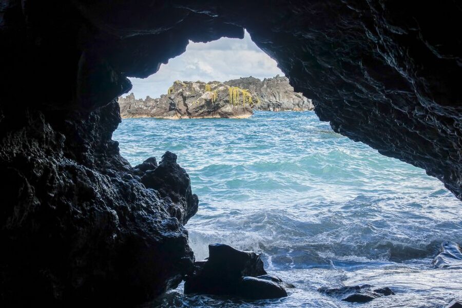 Maui: Small-Group Road to Hāna Sightseeing Tour - Hookipa Lookout and the changing coast