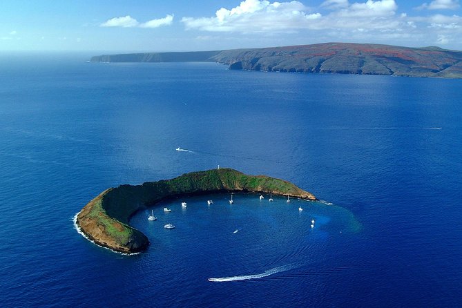 Maui Snorkeling Adventure to Molokini and Turtle Town - What makes Molokini worth the boat ride