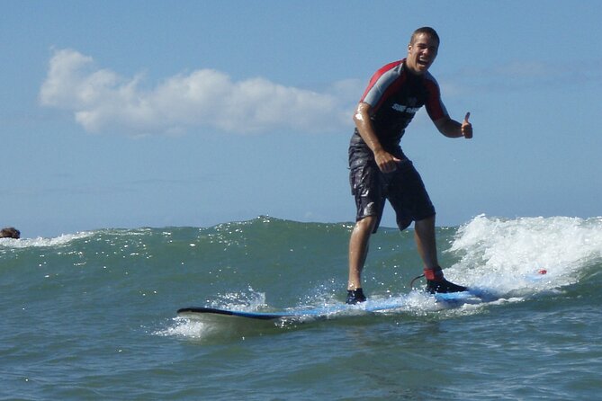 Maui: Two Hour Beginner Group Surf Lesson in Kihei - Boards, Rash Guards, and Water Booties
