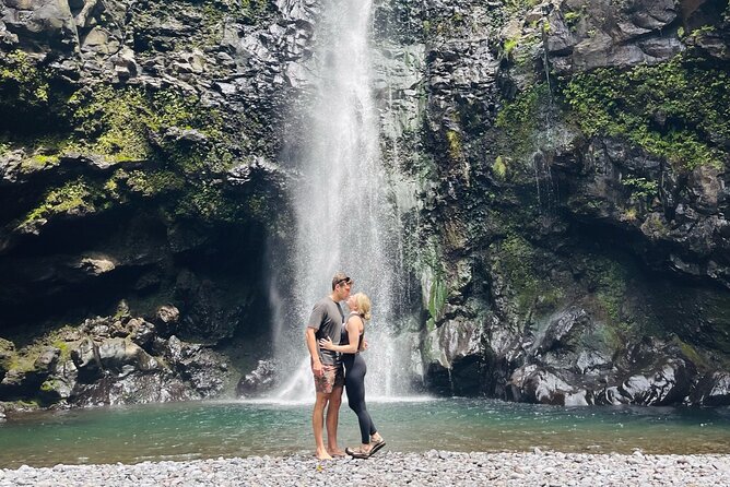 Maui: VIP Private Road to Hana Tour with Pick Up - Upper Waikani Falls and the approach to Hana