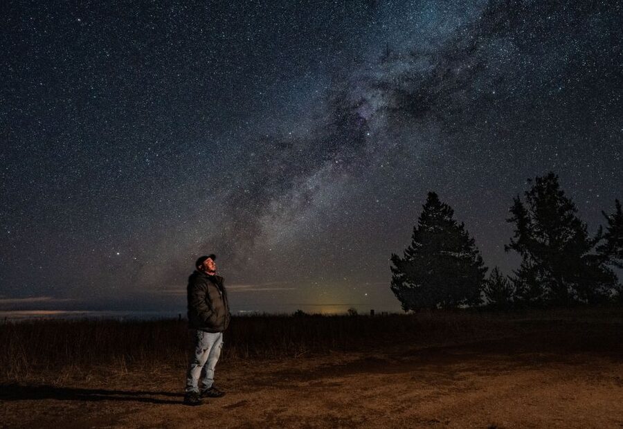 Mauna Kea: Stargazing Experience with Free Photos - Getting warm before the stars appear