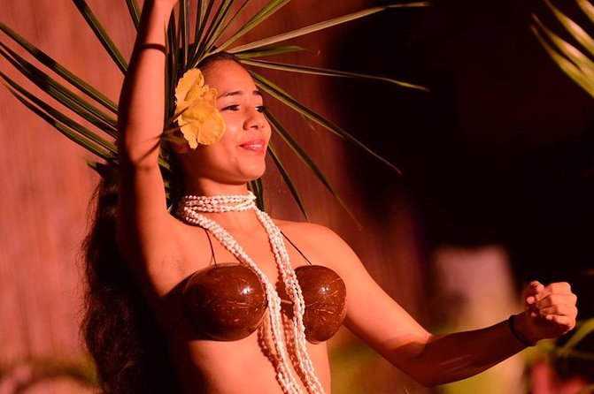 Myths of Maui Luau Dinner and Show - What happens from the shell lei greeting onward