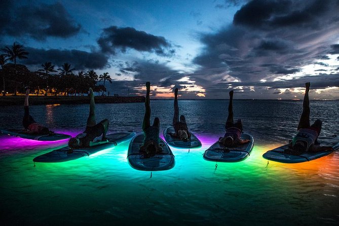 Night SUP Yoga in Honolulu, Hawaii - Key things to know before you book