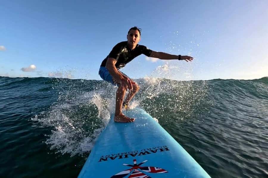 Oahu: 1-on-1 Surfing Lesson in Waikiki - A private lesson costs more, but the value is clear