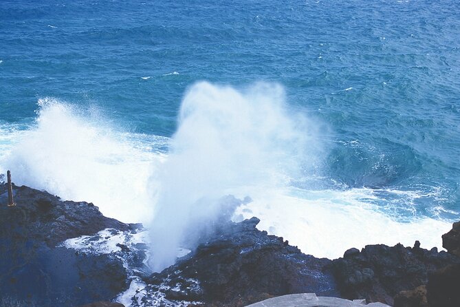 Oahu Deluxe Grand Circle Island Tour - Mokoli’i and the windward coast