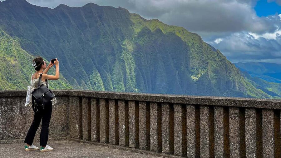 Oahu: Full-Day Guided Hawaiian Food and Photo Tour - Chocolate in Kailua with a sustainability lesson