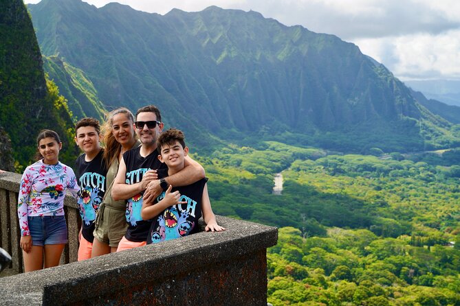 Oahu in a Day: Waterfall - Food Trucks - Lookouts - Small Crowds - Why this full-island route works