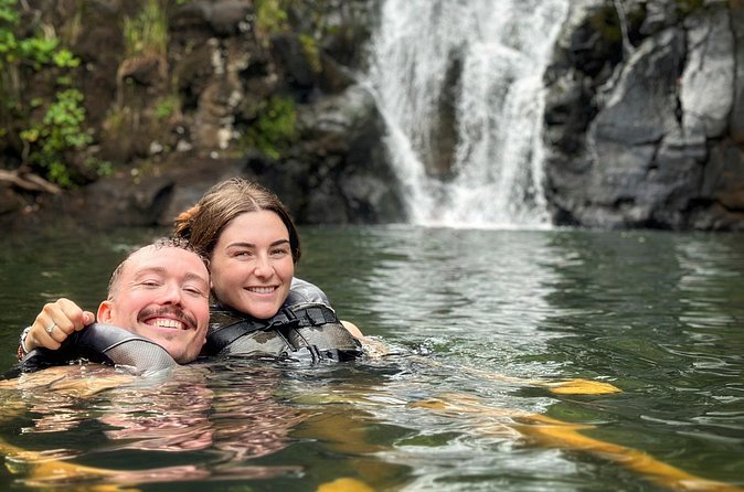 Oahu in a Day: Waterfall - Food Trucks - Lookouts - Small Crowds - Byodo-In Temple: a quiet change of rhythm