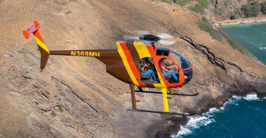 Oahu: Magnum P.I. Doors-Off Helicopter Tour - Waikiki, Diamond Head, and the Koʻolau Mountains
