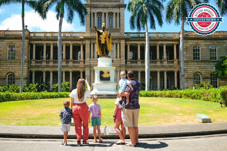Oahu: Pearl Harbor, Arizona Memorial & Honolulu City Tour - Why the Arizona Memorial gives Pearl Harbor its weight