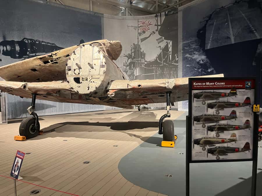 Oahu: Pearl Harbor Aviation Museum Entry Ticket - Reaching the museum on Ford Island