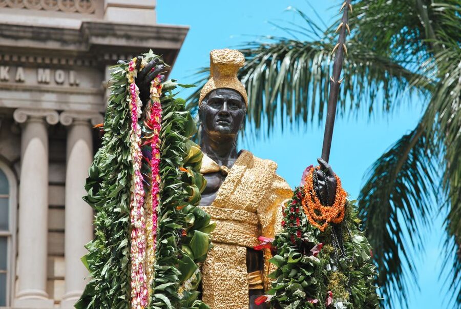 Oahu: Pearl Harbor, USS Arizona, and City Highlights Tour - Punchbowl and the Courts of the Missing
