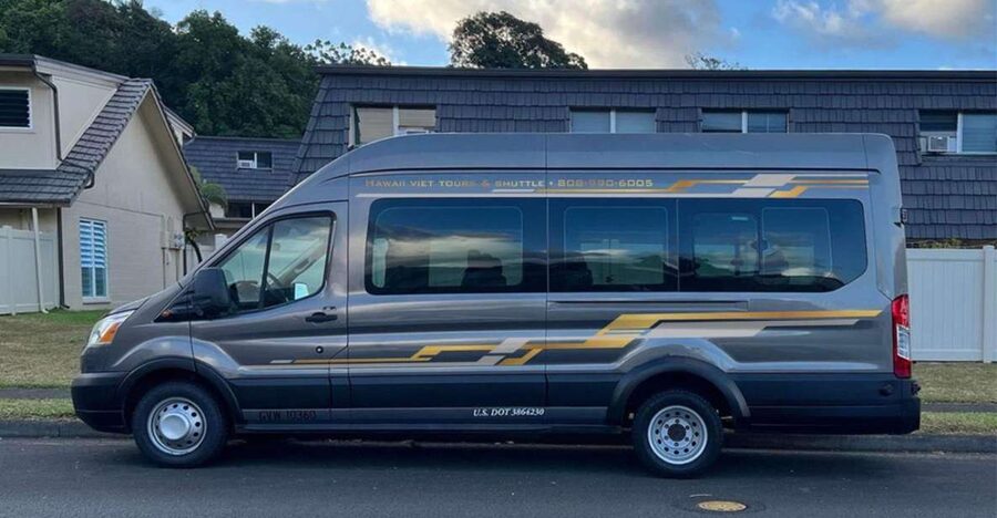 Oahu: Private Transfer to/from Honolulu Airport - Waikiki - The airport meeting point depends on your airline