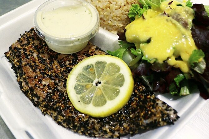 Oahu's Fun and Foodie Tour Groups of 5 or more Only! - Tropical Farms brings the roadside charm