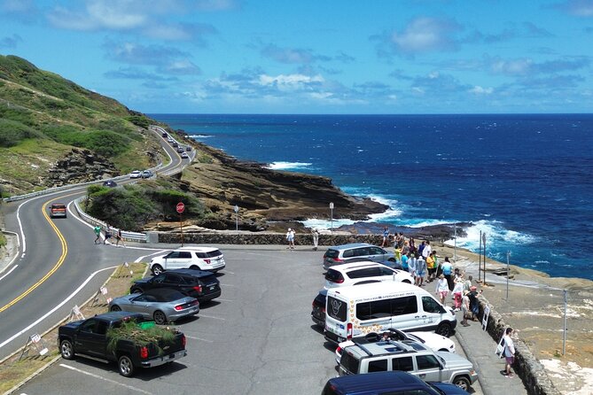 Oahu's Stunning Views: Half-Day Scenic Tour with 7 Lookouts - Puʻu ʻUalakaʻa and the final Honolulu view