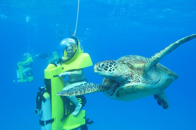 Oahu: Submarine Scooter Adventure - The catamaran ride past Oahu’s famous volcanic sights