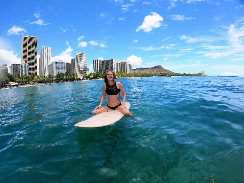 Oahu: Waikiki Beginner Private Surf Lesson- Female Guide - The Shore Lesson: Your Most Useful 20 Minutes