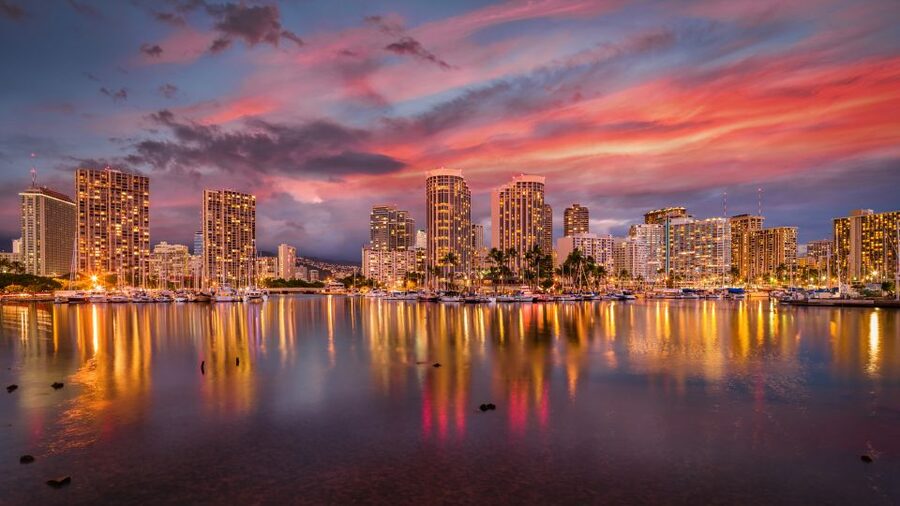 Oahu: Waikiki Glass Bottom Boat Sunset Cruise - Why this sunset cruise works so well