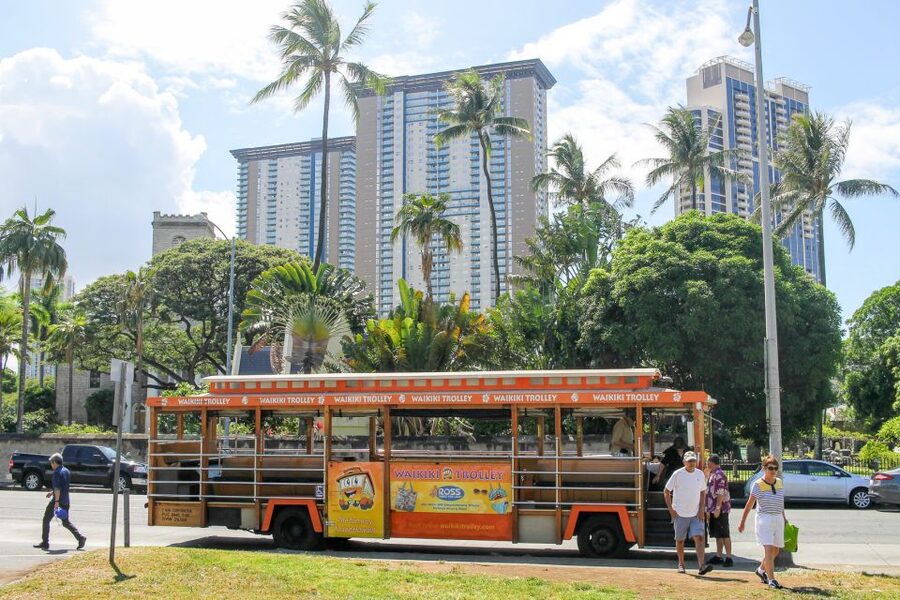 Oahu: Waikiki Trolley Hop-on Hop-off All-Line Pass - Red Line: Honolulu’s cultural and historic center