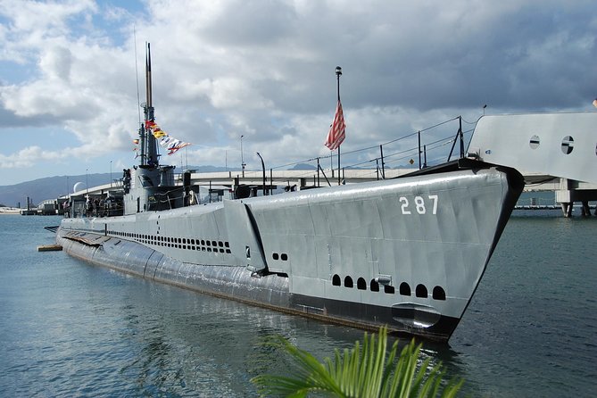 Pearl Harbor Arizona Memorial - Honolulu Tour - Submarine Access - The real value of this Pearl Harbor tour