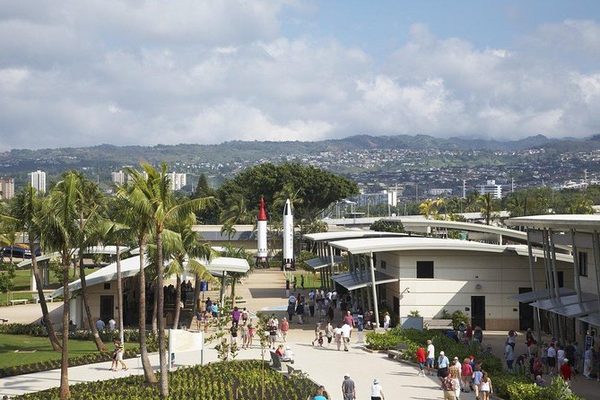 Pearl Harbor Arizona Memorial - Honolulu Tour - Submarine Access - USS Bowfin: a look from outside, with a $22 decision