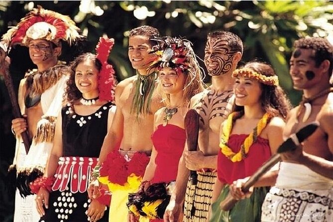 Pearl Harbor, Dole Plantation, and Polynesian Center from Kauai - Kualoa Regional Park and Chinaman’s Hat