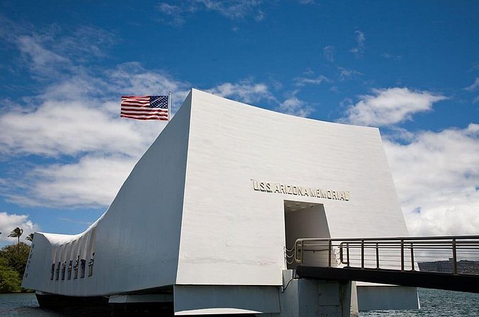 Pearl Harbor, National Memorial Cemetery and Honolulu City Tour - Timing, Pickup, and the Risk of Feeling Rushed