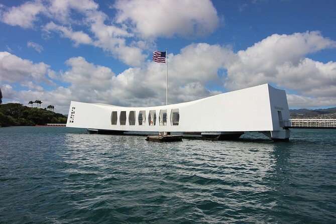 Pearl Harbor USS Arizona & Bowfin Submarine - Why the USS Arizona Memorial comes first