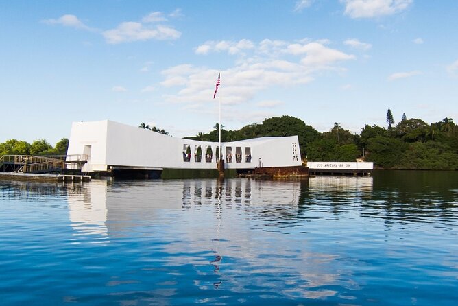 Pearl Harbor & USS Arizona Small-Group Tour [Early Access] - Downtown Honolulu adds a useful second chapter