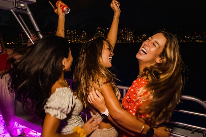 Premier Waikiki Sunset Party Cruise with Live DJ and Full Bar - The bar, included drink, and onboard spending