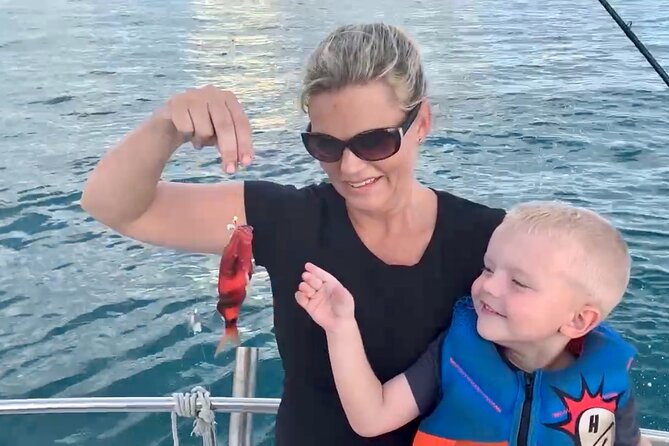 Private Fishing Charter for Family and Friends in Honolulu - Why this short Honolulu charter works so well for families