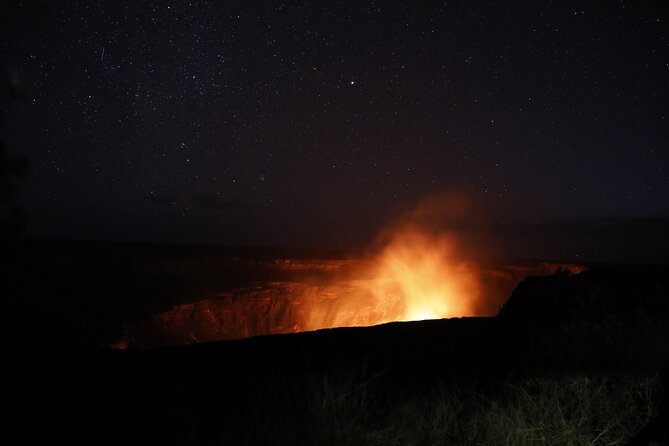Private Guide Meet In Hawaii Volcanoes National Park - The guides role: science, stories, and practical care