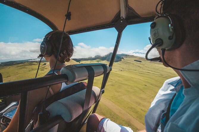 Private Kauaʻi Experience: Doors-Off ALL WINDOW SEATS - Takeoff from Lihue and the private-flight advantage