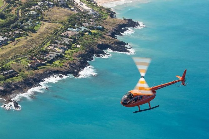 Private Kona Coast Helicopter Tour: All Window Seats - What weather and volcanic haze can change
