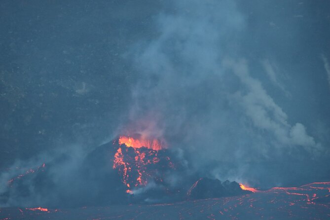 Private Shore Excursion Hilo Volcanoes National Park up to 10 PPL - Big Island Candies and optional shopping