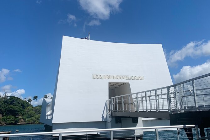 Private USS Arizona and USS Missouri Pearl Harbor Tour - What the guides add to the day